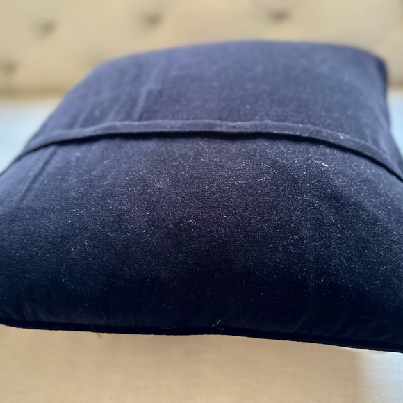 Jonathan Adler RARE Charlie Chaplin Needlepoint Pillow w/ insert 16x16 - Picture 6 of 6